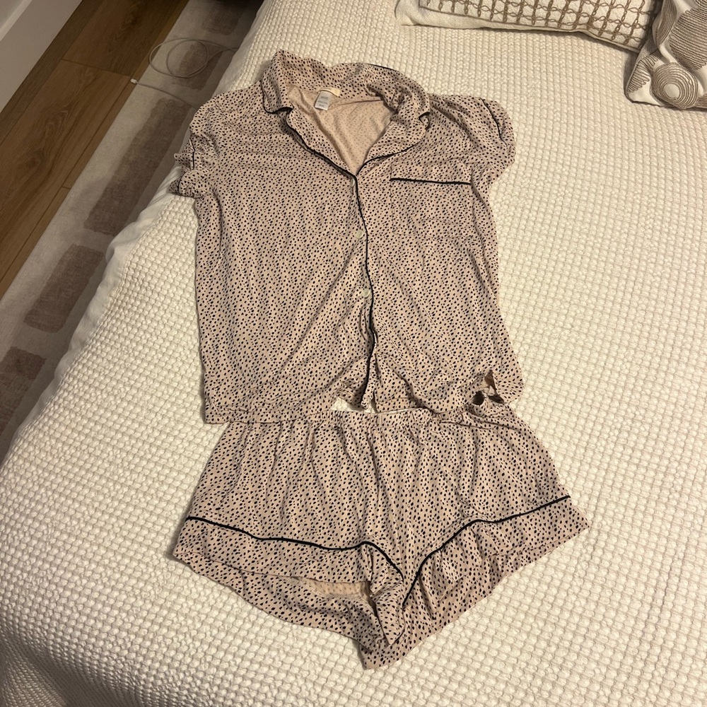Eberjey Cream and Black Pajama Set Intimates Sleepwear